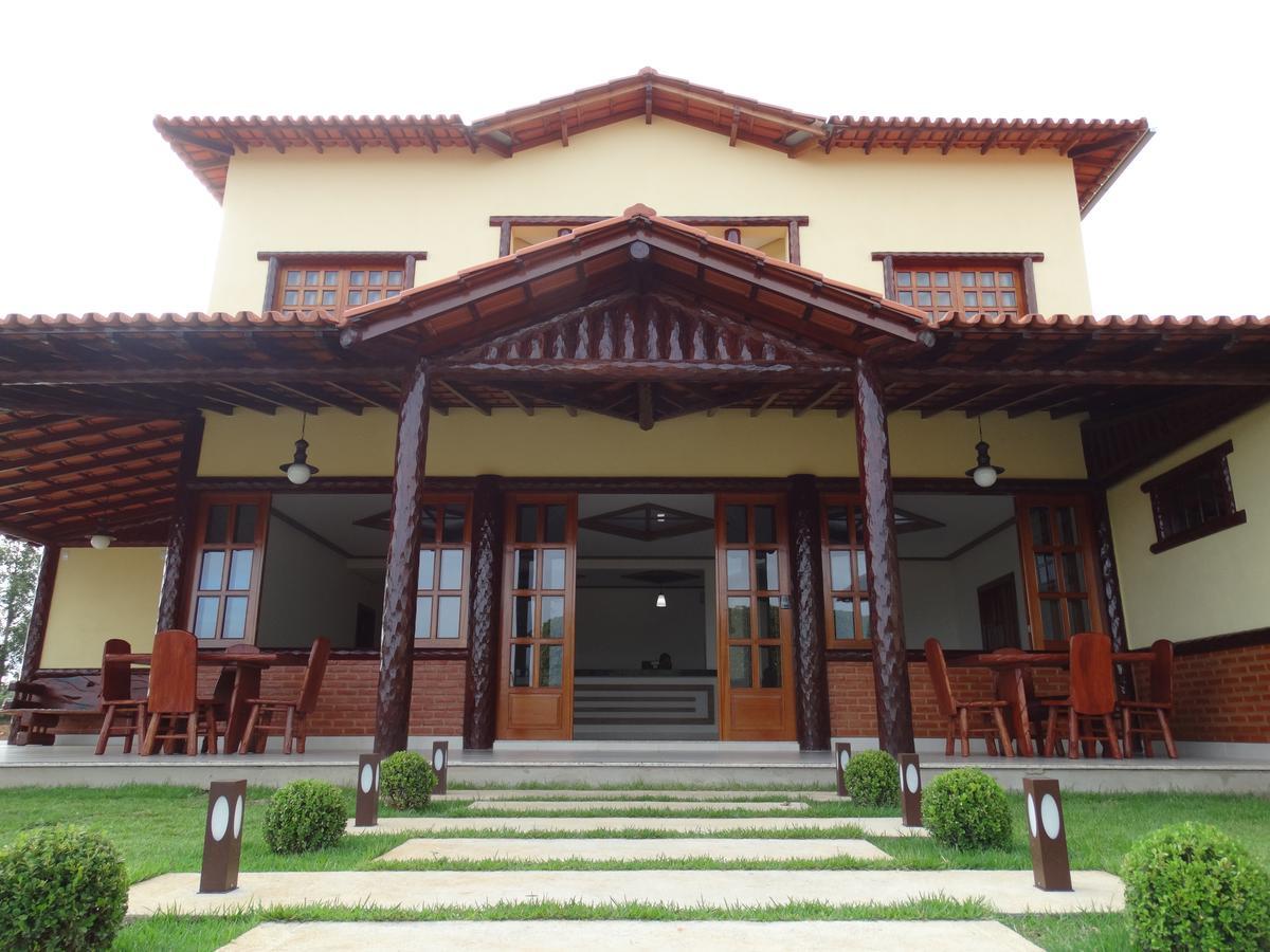 סלינס Hotel E Restaurante Sabor De Minas מראה חיצוני תמונה