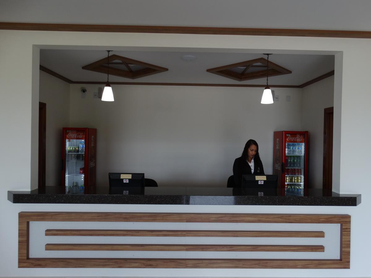 סלינס Hotel E Restaurante Sabor De Minas מראה חיצוני תמונה