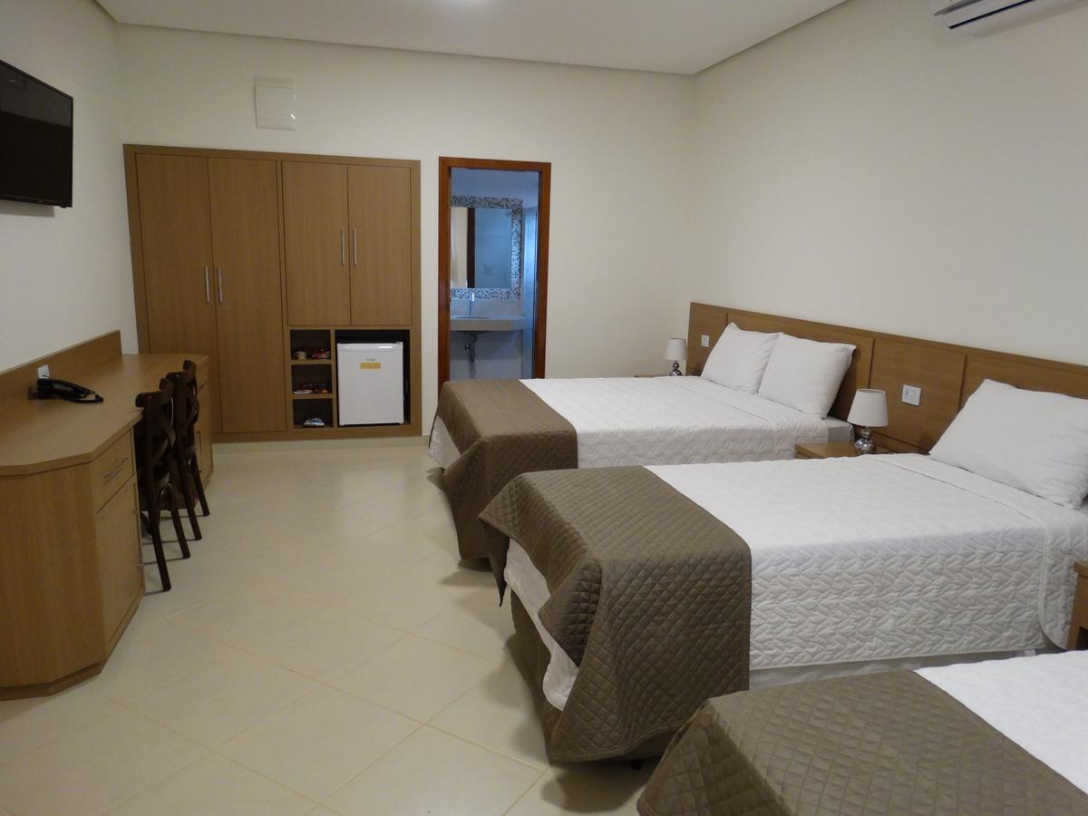 סלינס Hotel E Restaurante Sabor De Minas מראה חיצוני תמונה