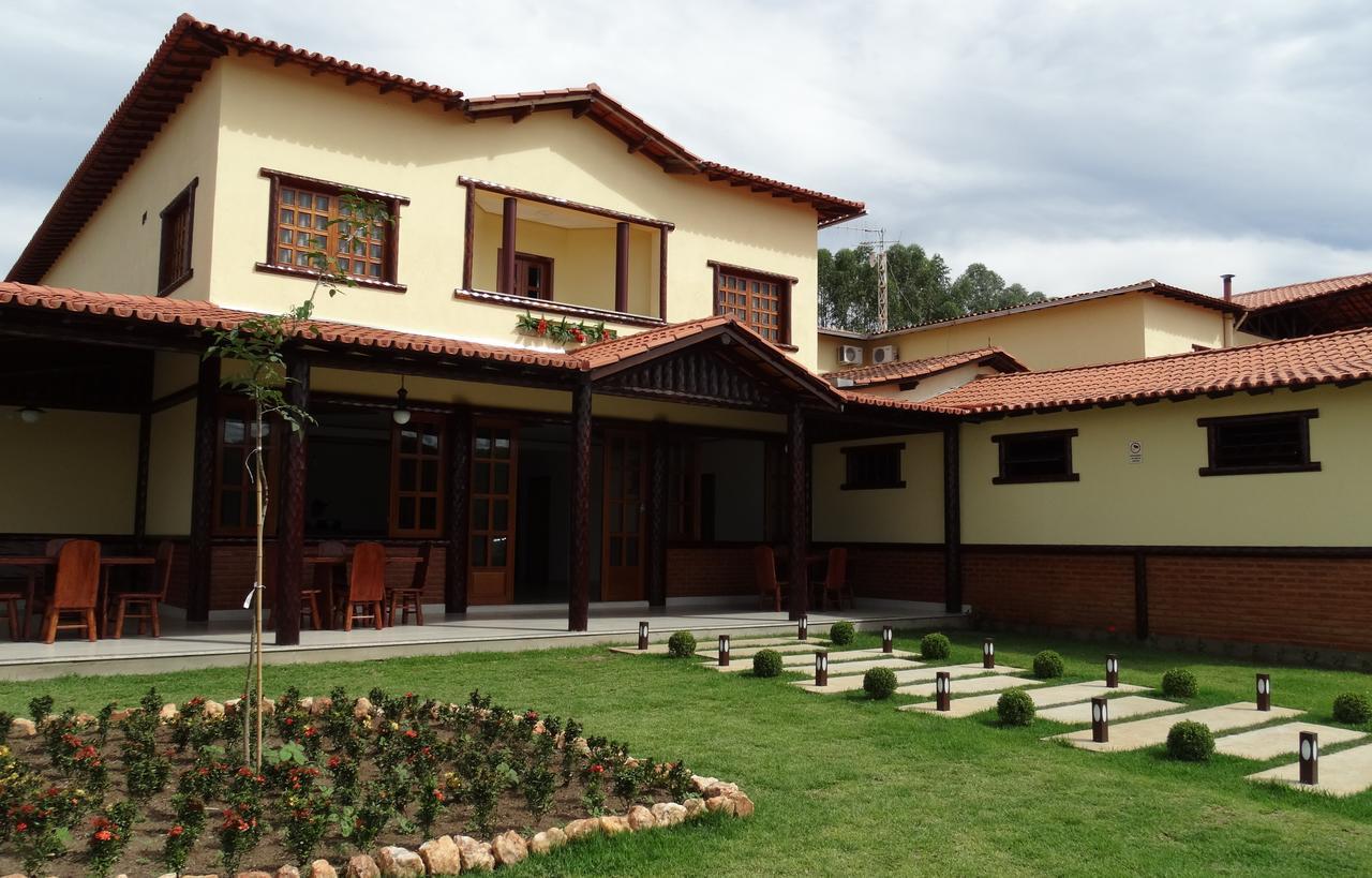 סלינס Hotel E Restaurante Sabor De Minas מראה חיצוני תמונה
