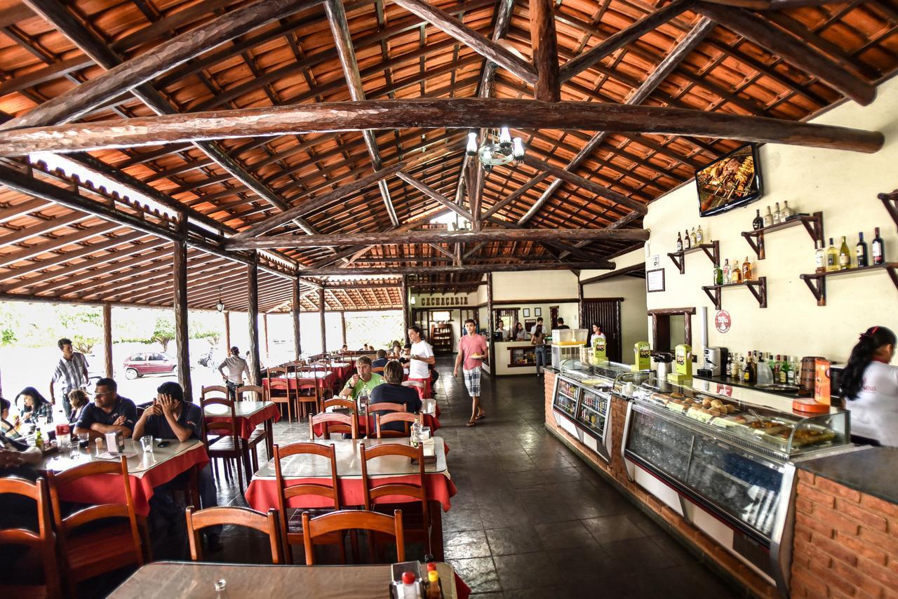 סלינס Hotel E Restaurante Sabor De Minas מראה חיצוני תמונה